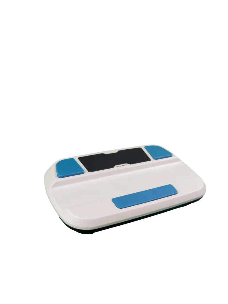 troisquart de face.webp