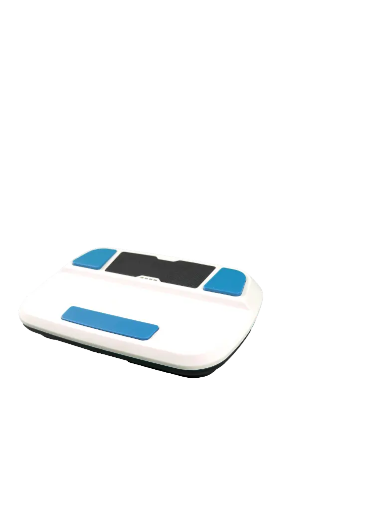 troisquart 2 de face.webp
